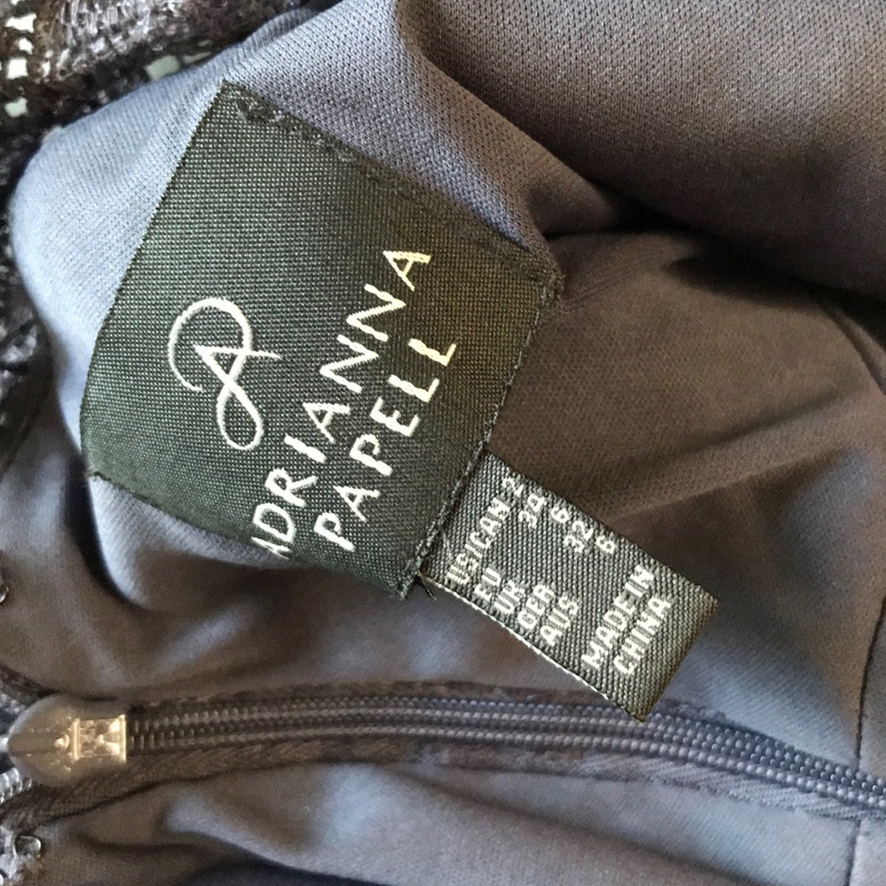 Adrianna Papell dress size 2 - Picture 7 of 7